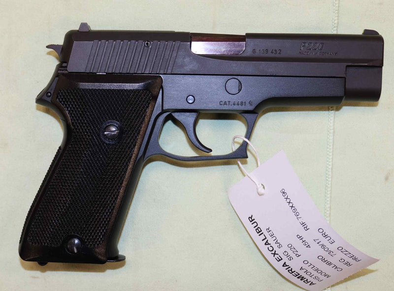 Pistola Sig Sauer Modello P220 Calibro 45 HP