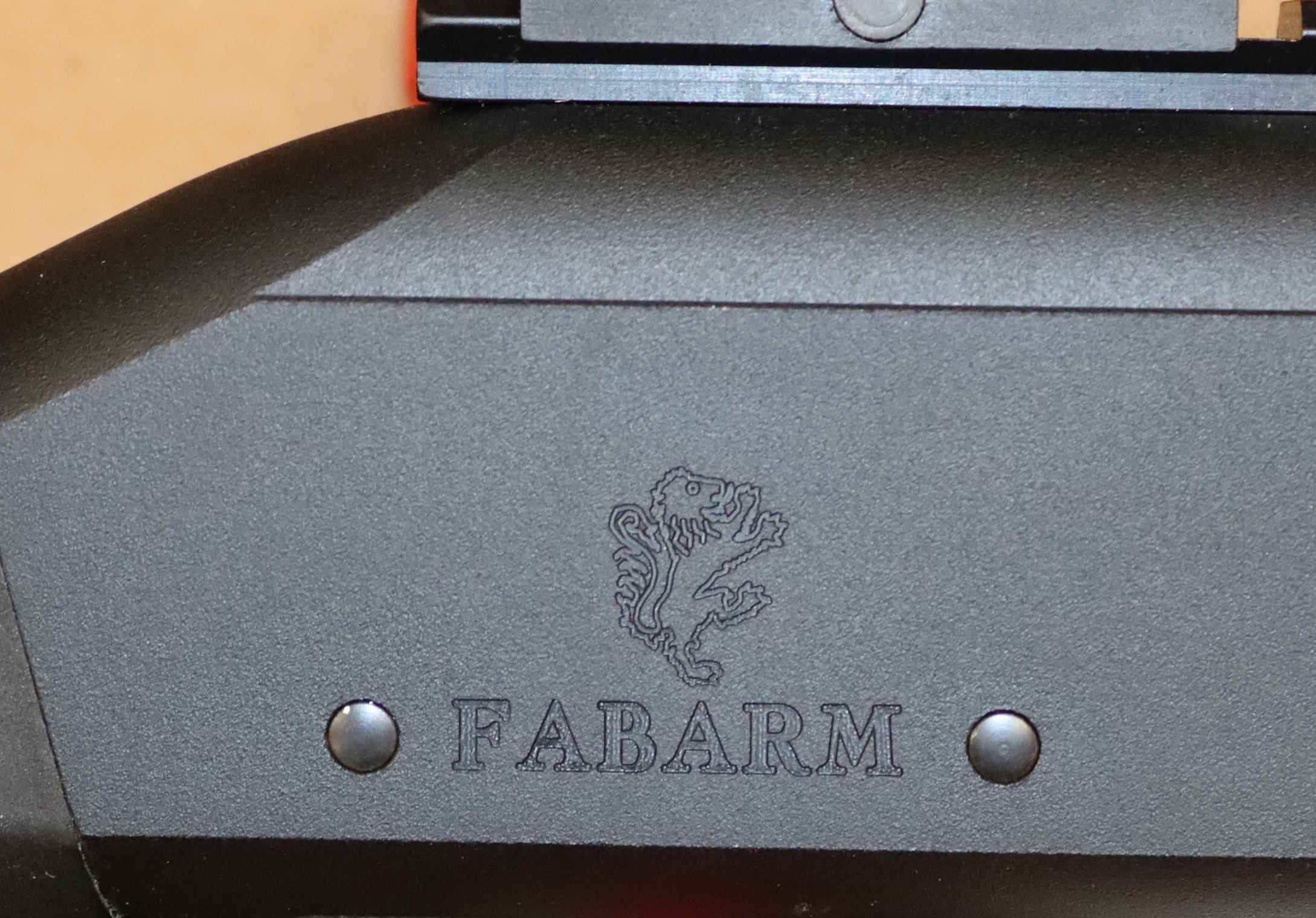 Fucile a Pompa Fabarm Modello Sdass Calibro 12 Magnum