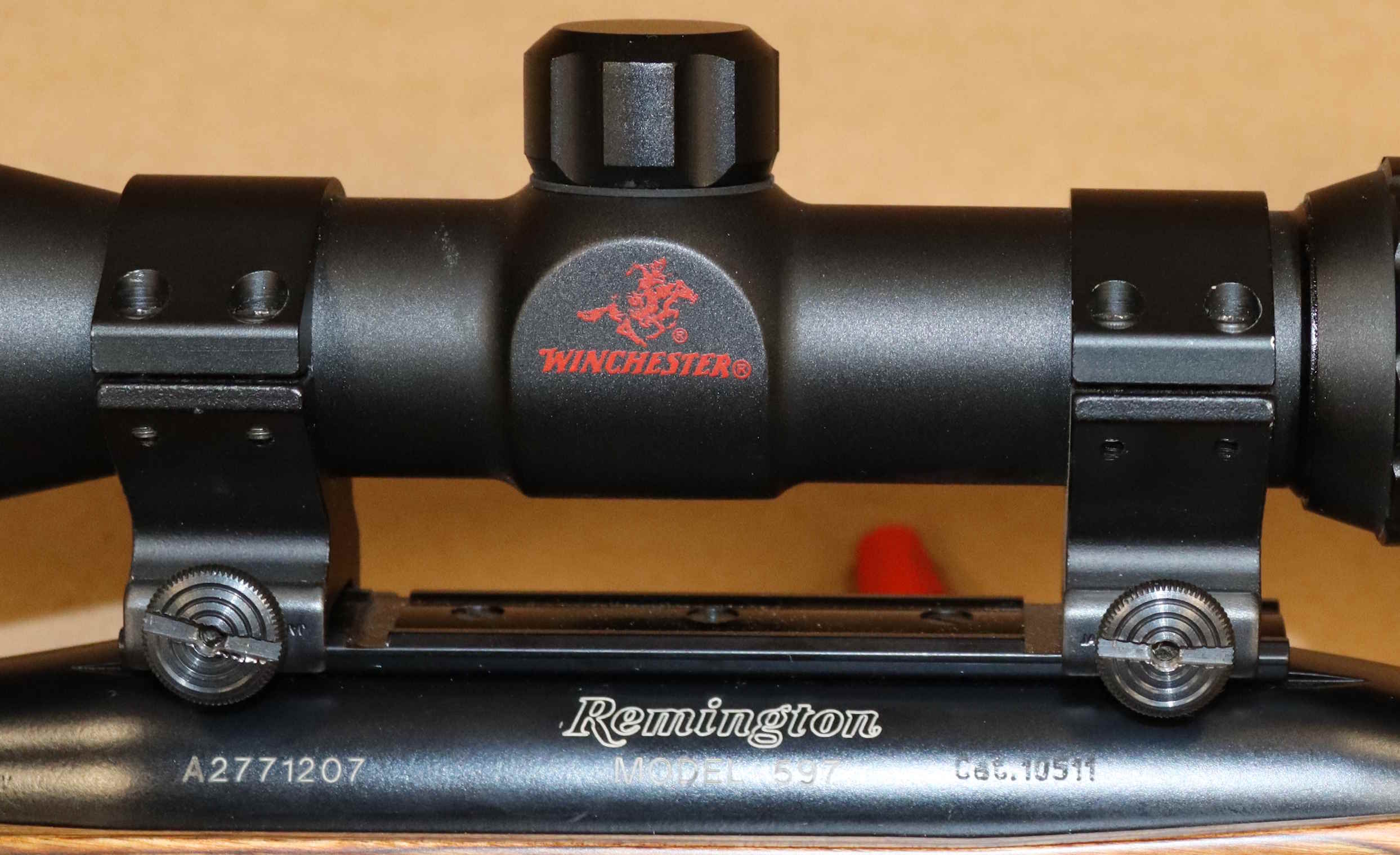 Carabina Remington Modello 597 Calibro 22 LR Sportiva con Ottica