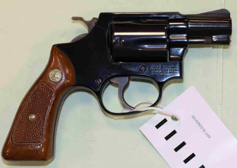 Revolver Smith & Wesson Modello 37  Calibro 38SP