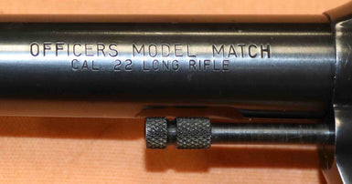 Revolver Colt Modello Officer's Match Calibro 22LR Sportivo