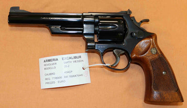 Revolver Smith & Wesson Modello 25-2 Canna 6