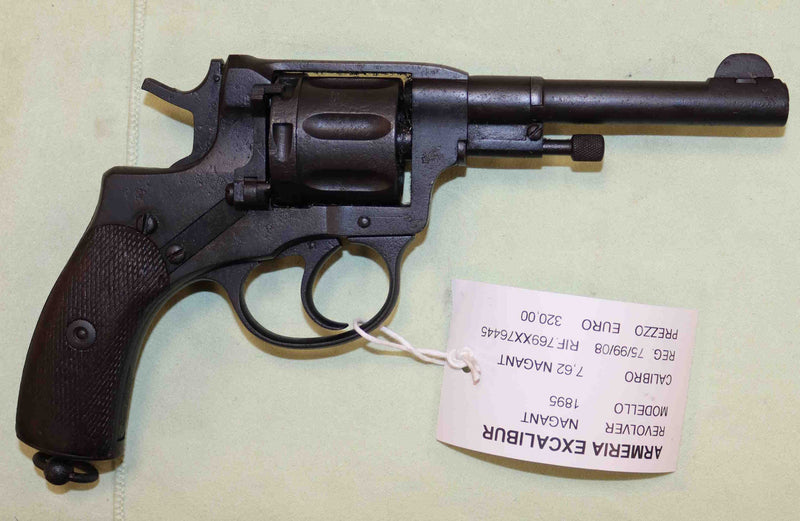Revolver Nagant Modello 1895 Calibro 7.62 Nagant