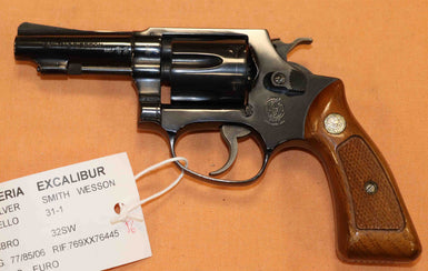 Revolver Smith & Wesson Modello 31-2 Canna 3