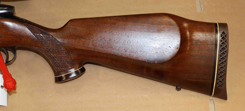 Carabina Weatherby Modello Mark V Calibro 8X68S Completa di Ottica