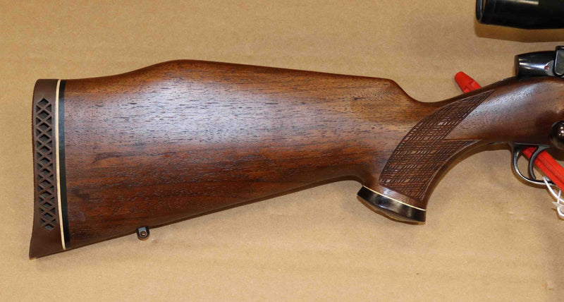 Carabina Weatherby Modello Mark V Calibro 8X68S Completa di Ottica