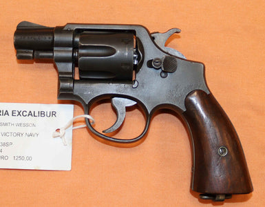 Revolver Smith & Wesson Modello U.S. Navy Calibro 38 SP