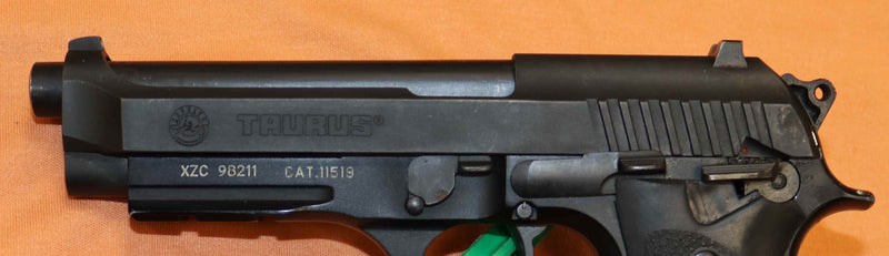 Pistola Taurus Modello PT92AF Calibro 9x21