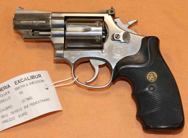 Revolver Smith & Wesson Modello 66 Calibro 357MG