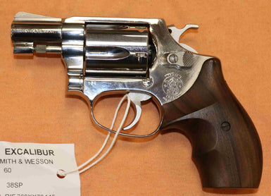 Revolver Smith & Wesson Modello 60 Nickel Calibro 38SP