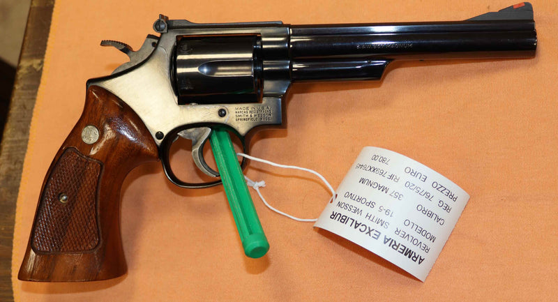 Revolver Smith & Wesson Modello 19-5 Calibro 357MG Sportivo