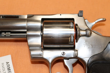 Revolver Colt Modello Stalker Calibro 357MG