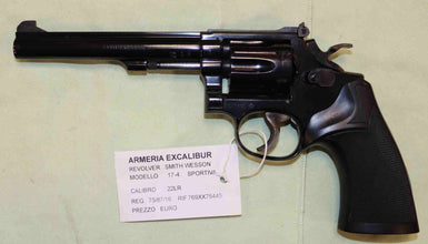 Revolver Smith & Wesson Modello 17-4 Calibro 22 LR Sportiva