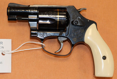 Revolver Smith & Wesson Modello 36 Texas Hold'em Calibro 38SP