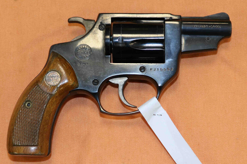 Revolver Astra Modello Cadix Calibro 38 SP