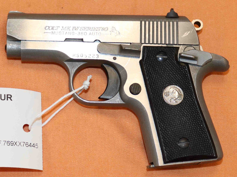 Pistola Colt Modello Mustang Calibro 9 Corto