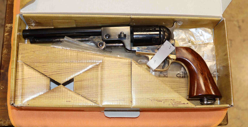 Revolver Uberti Modello 1871 Richard Navy Calibro 45LC