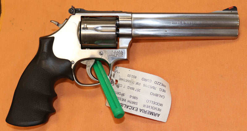 Revolver Smith & Wesson Modello 686-6 7 Colpi Calibro 357MG Sportivo
