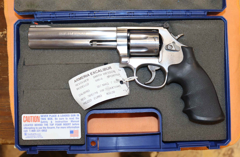 Revolver Smith & Wesson Modello 686-6 7 Colpi Calibro 357MG Sportivo