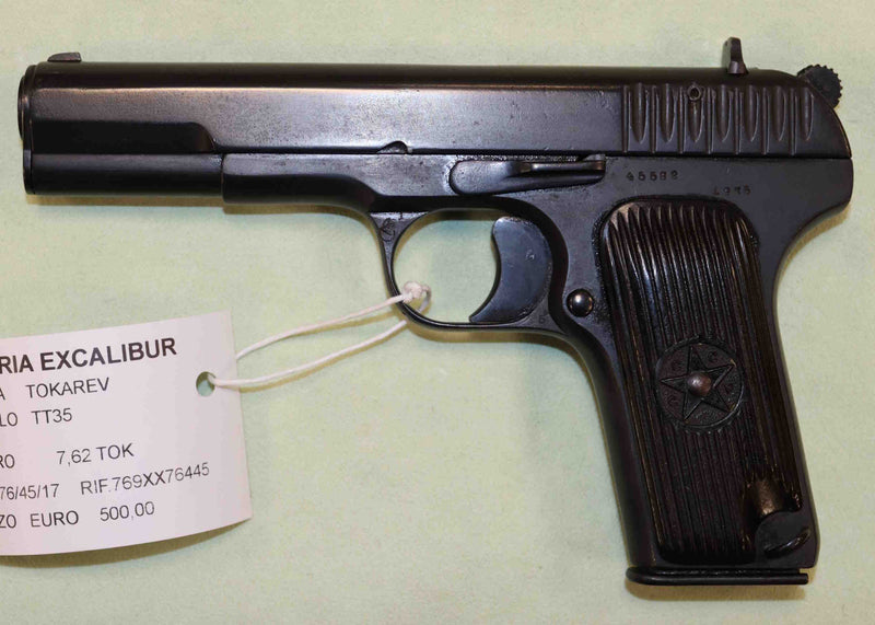 Pistola Tokarev Modello TT35 Sovietica Calibro 7.62 Tokarev