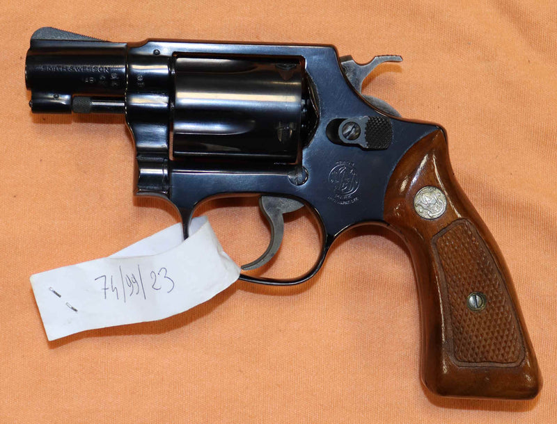 Revolver Smith & Wesson Modello 36 Square But Calibro 38 SP