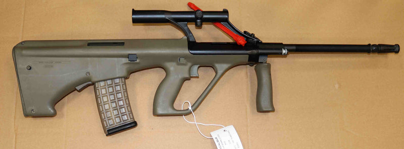 Carabina Steyr Modello Aug Calibro 222R con Ottica