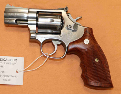 Revolver Smith & Wesson Modello 686 Calibro 357MG