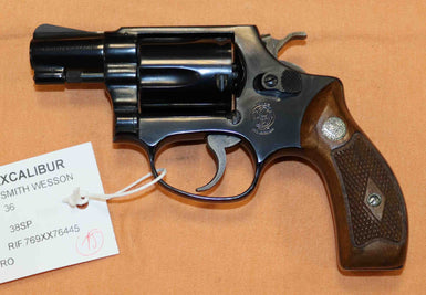 Revolver Smith & Wesson Modello 36 Calibro 38SP
